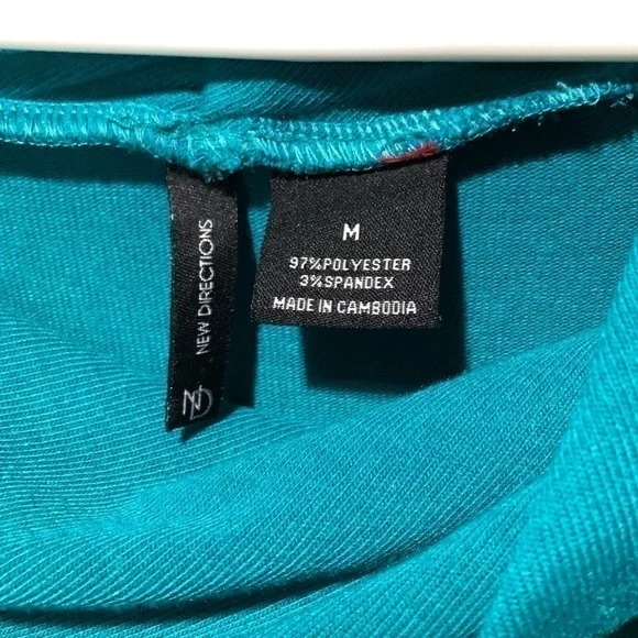 New directions size medium ruffle sleeve shirt - Picture 6 of 14